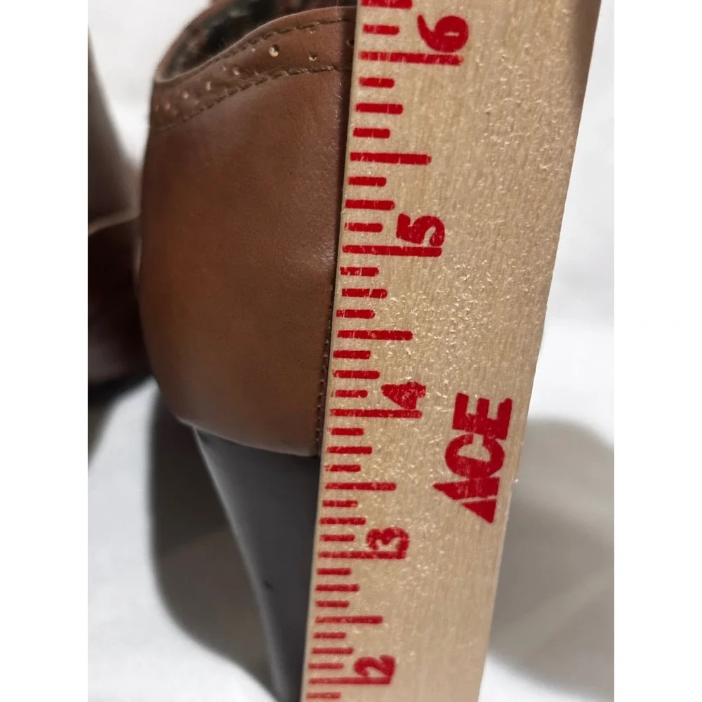 American Eagle Brown Ankle Wingtip Oxford Heels Lace Up boots shoes Sz 8.5 dark